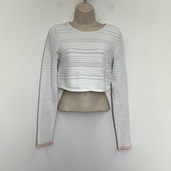 Free People - White Open Fun Design Long Sleeve Trimmed Pink Crop Top Medium - Picture 3 of 12